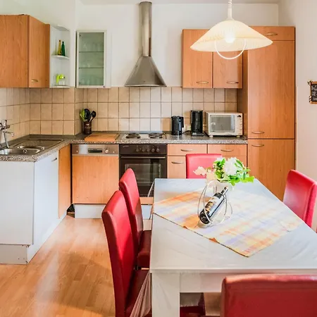 Nature Apartment, Cleaning Included * Medebach